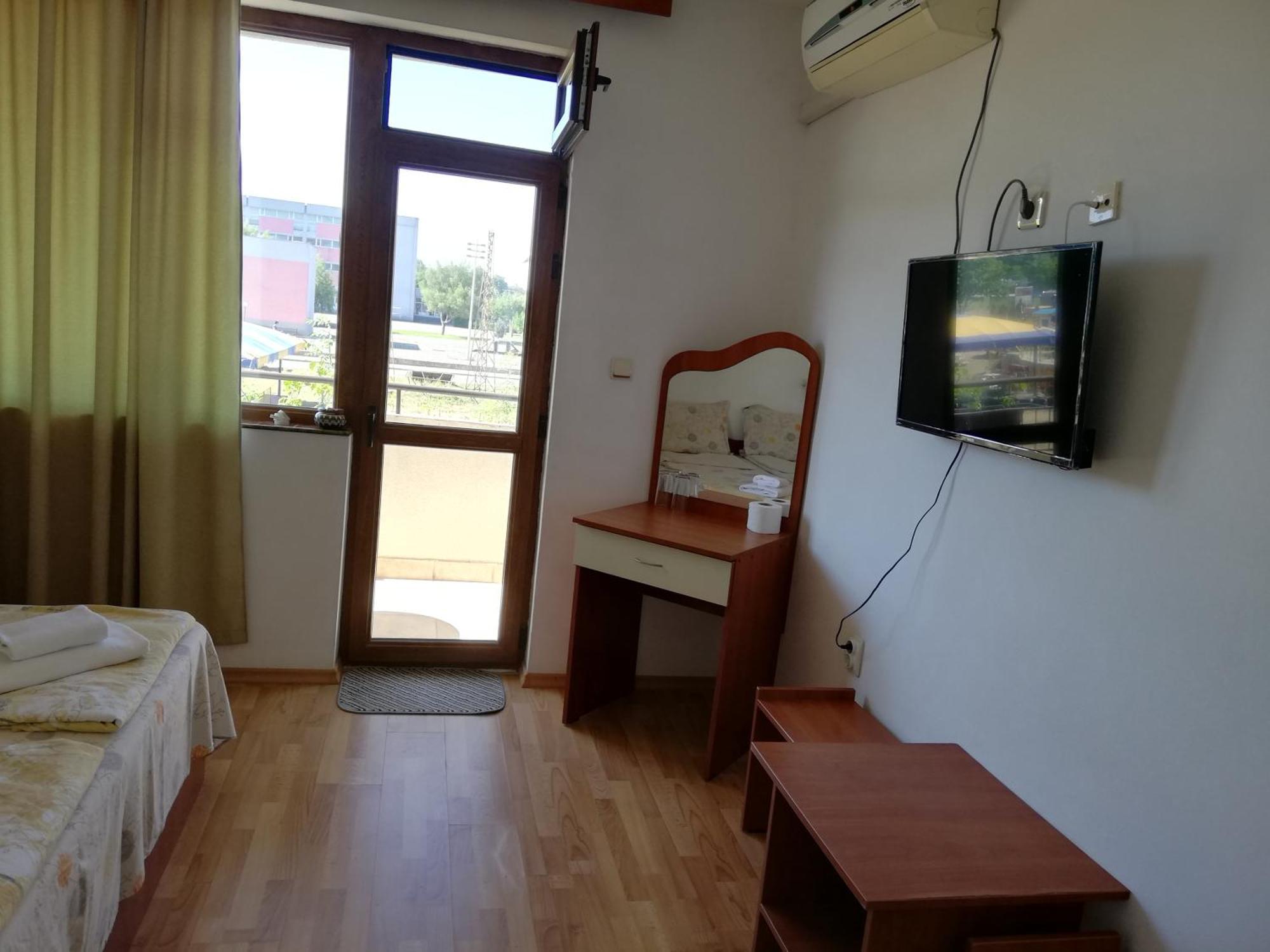 Hotel Strinava พรีมอร์สโก ภายนอก รูปภาพ