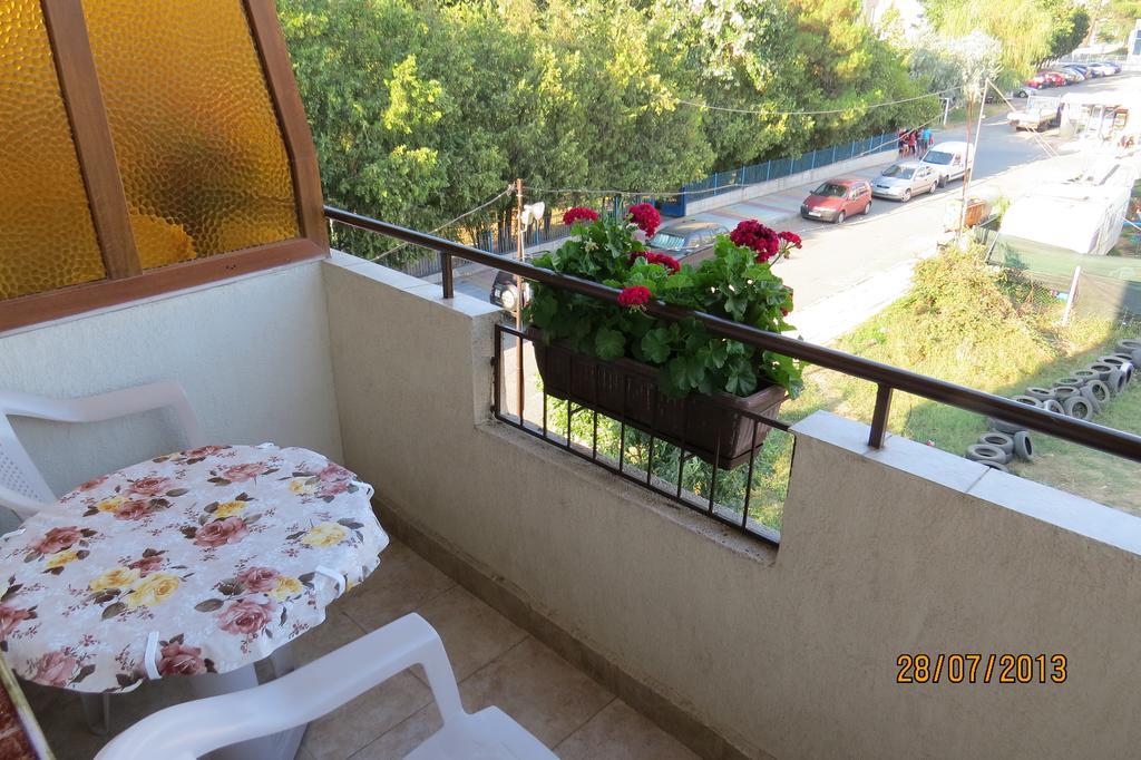 Hotel Strinava พรีมอร์สโก ภายนอก รูปภาพ